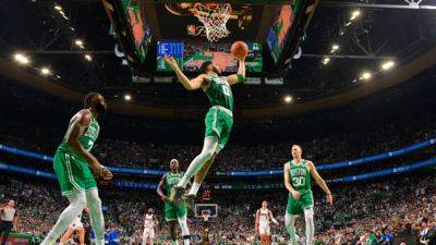 Celtics win 18th NBA championship with 106-88 Game 5 victory over Dallas Mavericks - cnbc.com - Los Angeles - county Dallas -  Boston