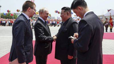 Vladimir Putin - Kim Jong Un - KIM TONGHYUNG - Putin says Russia and North Korea have vowed to aid each other if attacked in new partnership deal - apnews.com - Russia - South Korea -  Moscow - North Korea -  Seoul, South Korea - Ukraine -  Pyongyang -  Sanction