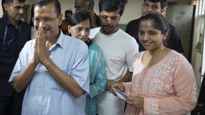 Indian opposition leader Arvind Kejriwal granted bail after arrest in bribery case