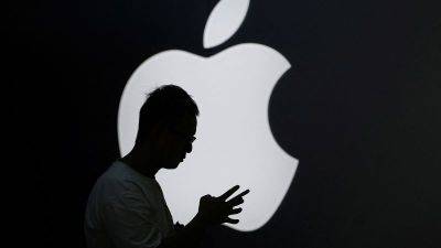 Apple’s new China problem: ChatGPT is banned there