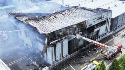 Kim Jin - Fire at lithium battery factory in South Korea kills 9, leaving 15 others missing - apnews.com - China - South Korea - city Seoul, South Korea