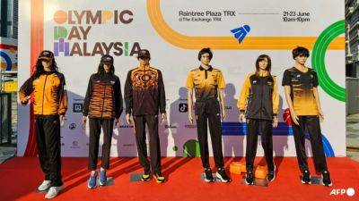 Malaysians angry over 'cheap-looking' Olympic kit, sport chiefs say public to design next attire - channelnewsasia.com - Malaysia - Los Angeles - city Kuala Lumpur