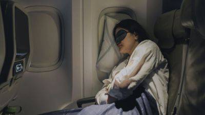 Drinking alcohol before napping on flights presents health risk, study finds