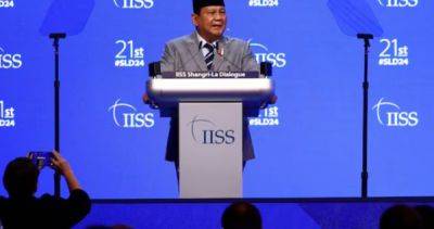 Indonesia accepts South Korea warship donation, despite cost concerns