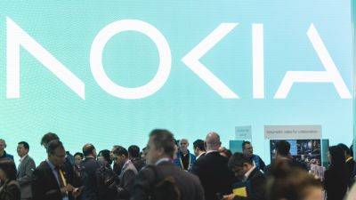 Nokia shares slide 8% after posting lowest quarterly net sales figure since 2015