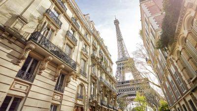 How the ultra-wealthy travel in Paris