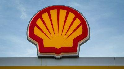 Shell beats second-quarter profit expectations, launches $3.5 billion share buyback program