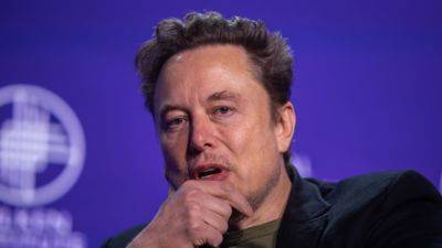 Donald Trump - Elon Musk - Ryan Browne - Linda Yaccarino - Thierry Breton - Kamala Harris - European Commission warns Elon Musk ahead of Trump interview to keep hate speech off X - cnbc.com - Usa - Britain - Eu