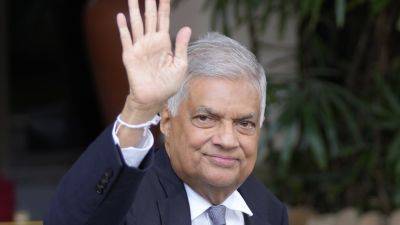 Gotabaya Rajapaksa - BHARATHA MALLAWARACHI - Ranil Wickremesinghe - 39 candidates are approved for Sri Lanka’s presidential election, the highest number ever - apnews.com - Sri Lanka