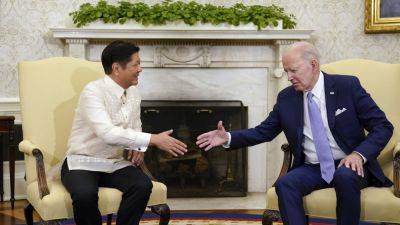 Ferdinand Marcos-Junior - Antony Blinken - Philippines agrees to host a US visa processing center for Afghans resettling in America - apnews.com - China - Usa - Philippines - Afghanistan - Washington - city Manila, Philippines