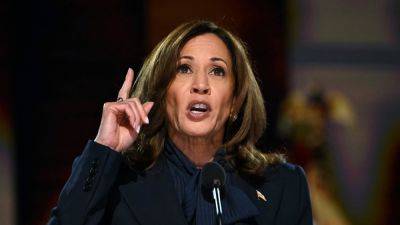 Donald Trump - Dan Mangan - Kamala Harris - Kim Jong-Un - Harris says Trump 'wants to be an autocrat' and tyrants are 'rooting' for him - cnbc.com - Usa - Iraq - state Michigan - city Chicago