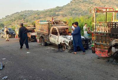 More than 70 killed in multiple armed attacks in Pakistan’s Balochistan - aljazeera.com - Pakistan - Iran - province Balochistan