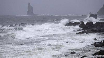 MARI YAMAGUCHI - Japan prepares for powerful Typhoon Shanshan, affecting transportation and delivery services - apnews.com - Japan - prefecture Kagoshima - city Tokyo