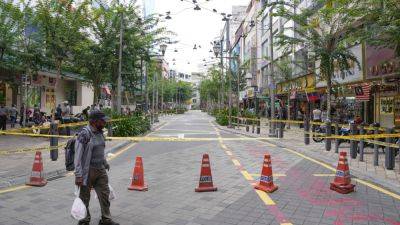 Malaysia intensifies search for Indian tourist who fell into sinkhole a week ago - apnews.com - Malaysia - India - city Kuala Lumpur, Malaysia