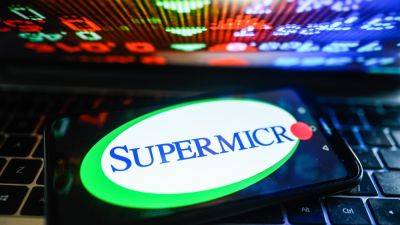 Super Micro announces 10-for-1 stock split, shares plunge 13% on earnings miss