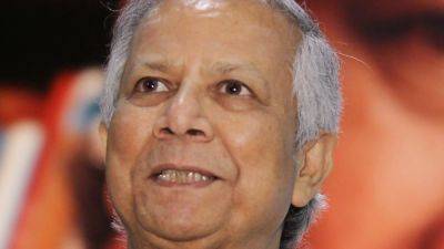 New Bangladesh interim leader Yunus heads home, government to be sworn in today