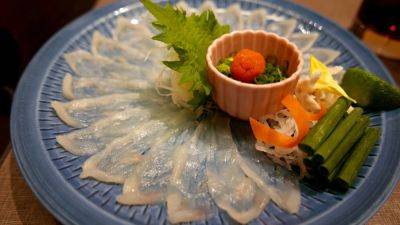 Agence FrancePresse - Poisonous pufferfish preparation test passed by girl, 10, in Japan. Chef calls her amazing - scmp.com - Japan