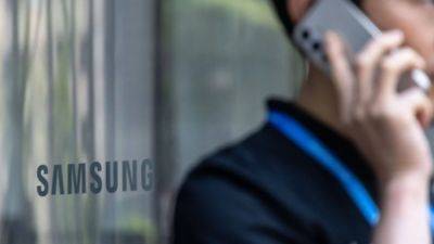 Bloomberg - Chip war: former Samsung executives arrested for allegedly stealing tech for China - scmp.com - China - South Korea - city Beijing - city Sanction - city Washington - city Seoul