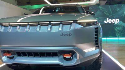 Carlos Tavares - Michael Wayland - Jeep CEO enacts turnaround plan after significant sales declines - cnbc.com - Usa - city Detroit