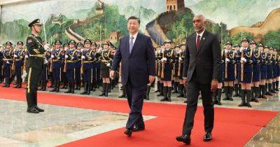 Xi Jinping - China throws fresh support line to crisis-threatened Maldives - asiaone.com - China - India - Maldives - city Beijing