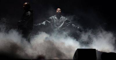 China’s Censors Are Letting Ye Perform There. His Fans Are Amazed.