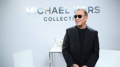 Melissa Repko - In federal trial, Michael Kors says it's harder to sell handbags in TikTok and Taylor Swift era - cnbc.com - city New York - city Manhattan