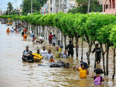 Narendra Modi - Reuters - Monsoon floods kill dozens in India, thousands in relief camps - aljazeera.com - India - state Pradesh