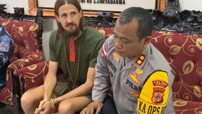 Agence FrancePresse - Faizal Ramadhani - New Zealand pilot freed in Indonesia after 19-month hostage ordeal - scmp.com - New Zealand - Indonesia