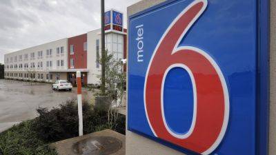 Motel 6 sold to Indian hotel operator Oyo for $525 million - cnbc.com - India - New York