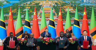 China Woos Africa, Casting Itself as Global South’s Defender