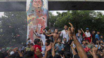 JULHAS ALAM - Students in Bangladesh forced out the country’s leader a month ago. Where do things stand now? - apnews.com - India - Bangladesh - city Dhaka, Bangladesh